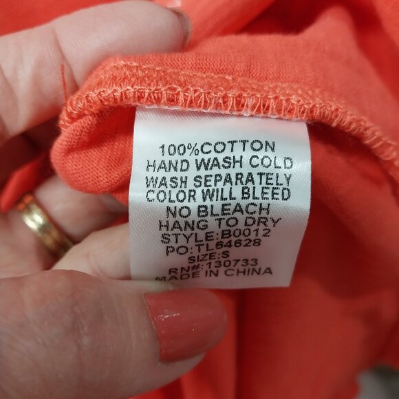 3632 Size Small Umgee Upcycled Tunic With Frayed Seams, NWT. - Picture 8 of 8